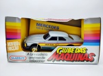 Glasslite - Brinquedo Miniatura Mercedes 190 -E Turbo  - Clube das máquinas em sua caixa, manufatura Glasslite, muito bem conservado, caixa medindo 20x10 cm, caixa com desgaste do tempo
