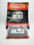 Miniatura sendo Ferrari 250 GT "Tour france" edição Nº58 em sua caixa de acrílico lacrada, acompanha Fascículo, escala 1/43