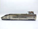 Isqueiro representando Locomotiva fabricado no japão - TGV, não contem gás, vendido no estado, medindo 21x6 cm