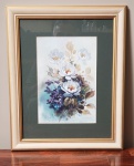 Quado decorativo de flores, pintura ou estampa sobre papel. Medidas aproximadas: 45 cm x 36 cm com moldura.