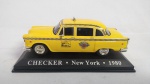 New York Taxi Checker - Taxis do mundo - Carrinho miniatura diecast na escala 1/43. Base original