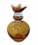 Perfumeiro em vidro de Murano com bela tampa repuxada .
