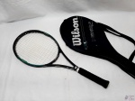 Raquete de tênis Wilson Superlight Power System, midsize. Medindo 68,5cm de comprimento.