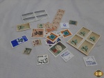 Lote composto de diversos selos para colecionador.