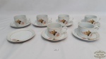 Real-6 xicaras de cha porcelana real decoradas com flores. .Medidas: xícara 5 cm de altura e 7 cm de diâmetro , pires 13 cm de diâmetro , 7 pires e 6 xícara ( 1 xícara com um bicado na base ) porcelana Real