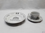 Xícara de chá e prato de sobremesa fundo em porcelana da loja Casa Moda, com pintura de Paris. Medindo o prato 20,5cm de diâmetro.