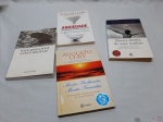 Lote de 4 Livros sendo eles de grandes escritores tais como:  Augusto Cury e Kora Tanida. ( alguns livros contêm anotações á caneta)