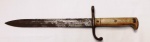 Antiga baioneta , Alemã, Marcado em sua lâmina Mario Cresta Hamburg (1886-1915), com cabo em bronze e guarda invertida. Sem bainha. Lâmina com oxidação. Medindo .: 38 cm de comprimento total  e a lãmina medindo 24,5 cm