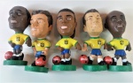 5 miniaturas da Coca cola, anos 90 , Med . 7 x 3 , copa de  94 (4)