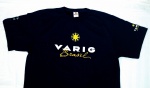 Rara camiseta da VARIG  BRASIL , na cor azul marinho tamanho G , sem uso , para colecionadores de plantão.