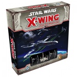 Star Wars: X-Wing é um jogo de miniaturas de combate tático espacial, no qual os jogadores assumem o controle de poderosos X-Wings rebeldes e ágeis caças imperiais, encarando-os uns contra os outros em ritmo acelerado.Com miniaturas incrivelmente detalhadas e previamente pintadas, X-Wing Miniatures Game recria emocionantes combates espaciais ao longo de seus vários cenários incluídos. Escolha a sua equipe, planeje suas manobras, e conclua a sua missão!