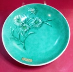 Belo Bol em porcelana SCHMIDT , anos 60 , pintado mão floral em verde , med .24 x 24 x 6 cm