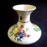 . MINI VASO  PINTURA FLORAL  9cm alt. X 10cm diâm. Bojo