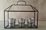PORTA VASOS DE PAREDE  (IMPORTADO ETHNIX)  ARMAÇÃO EM FERRO GALVANIZADO COM EFEITO OXIDADO + 03 VASINHOS EM ALUMÍNIO GALVANIZADO // 40cm x 14cm x 34cm alt