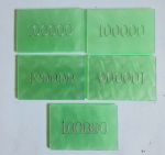 LOTE COMPOSTO DE 5 FICHAS VALOR 1000,00 PARA POKER EM GALALITE OU BAQUELITE , MED. 4,5  X 7 CM .