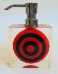 BELO RECIPIENTE PARA SABONETE LÍQUIDO EM RESINA DE POLIÉSTER , MED. 16 X 10 CM.