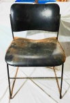 DAVID ROWLAND 1974 - RARA CADEIRA DE DESIGNER  EM FERRO 40/4 NO ESTADO , MED. 76 DE ALT. X 45 DE LARG. X 44 CM DE PROFUNDIDADE .OBS: NO ESTADO.
