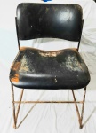 DAVID ROWLAND 1974 - RARA CADEIRA DE DESIGNER  EM FERRO 40/4 NO ESTADO , MED. 76 DE ALT. X 45 DE LARG. X 44 CM DE PROFUNDIDADE .OBS: NO ESTADO E COM SELO DE AUTENTICIDADE .