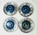 4 GALOTAS MERCEDES NO ESTADO , MED. 39 CM DE DIÂMETRO .