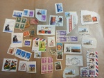 Lote de selos brasileiros e estrangeiros com diversos selos