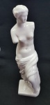 Linda escultura em cerâmica, busto feminino