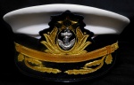 Quepe da Marinha de Oficial masculino n 57 na cor branco.