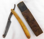 Antiga navalha da Marca Ferd Neuhaus Solingen ,produzido em osso,caixa original, no estado, fabricado na Alemanha.