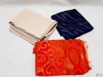 Lote de tecidos para artesanato. Com 2 tipos e cores de tecidos diferentes e 1 fronha para almofada. Medindo o  bege: 190 X 150 CM.