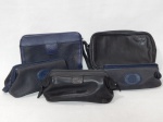 Cinco antigas necessaire confeccionadas como souvenir para a Varig, 3 em corino e 2 em couro. Uma contendo pente. Maior 17 x 23 x 5cm e 10 x 20 x 10cm.