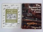 LIVRO (2) - Dois livros sobre armas: a) "The Treasury of Sporting Guns", Charles F. Waterman, 240 páginas, Nova York, 1979. Livro com história das armas esportivas. b) "Armas e Armas - Histórias e testes com armas de fogo", Ronaldo Olive, 1997, Brsil. Livro brasileiro com descritivas de armas esportivas. Com dedicatória do autor.