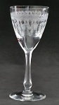 Taça alta antiga de cristal europeu lapidado para vinho branco 19 cm de altura 