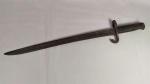MILITARIA - Antiga Baioneta usada a Guerra do Paraguai, sem bainha. Mede aproxmadamente 60 centímetros de comprimento.