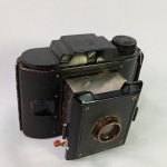 Máquina fotográfica antiga com fole de metal marca AGFA modelo PD16 Clipper. A FOTO DA CAIXA É SOMENTE ILUSTRATIVA - NÃO ACOMPANHA A MÁQUINA.