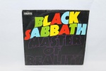 Vinil Black Sabbath, sem riscos fundos ou quebrados,  produto conforme fotos, medidas (CxLxA): 31 x 31 x 1. Qualquer dúvida favor perguntar até o dia anterior ao pregão!