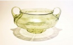 LOETZ - Antigo Bowl com alças em vidro loetz. Med.: 21 x 9 cm de altura