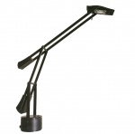 VINTAGE - Rara luminária de mesa articulada em metal preto fosqueado. Altura total na vertical 90 cm