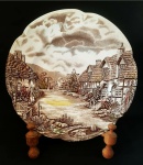 Johnson Bros - Prato raso em porcelana Inglesa, coleção Country Side
