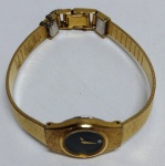 Antigo relógio feminino SEIKO 2Y00-0069 dourado com Quartz- Não testado - No estado