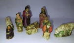 Antiga e rara decoração de Natal em argila- Presépio,  representando o estábulo em Belém, nascimento de Jesus, constando 9 peças.