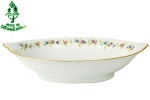 PORCELANA CP - CZE-CHUSLOVAKIA - Belíssima Travessa Oval Funda com pegas laterais, em fina porcelana tcheca, com delicada guirlanda floral, filetada a ouro, com marca da manufatura na base. Dimensões: 6 cm X 27 cm X 22 cm (Alt./Comp./Larg.). x