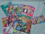 Lote de diversas revistas infantil e um estojo da Disney.