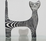 Palatnik, lindo gato em resina, 18x18, peça assinada (Obs.: duplicata da mesma peça arrematada em nosso leilão de setembro parte do acervo de um dos maiores colecionadores do Brasil)