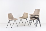 Robin Day (Hille - L'Atelier) - Set de seis cadeiras, ditas Polyside Chair, executadas em ferro e plástico. Produzidas no Brasil pela manufatura Forsa L'Atelier. C. 1960/70. 75 x 53 x 50 cm. Obs.: com marcas de uso.