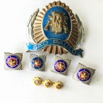 MILITARIA - Lote com diversas insígnias antigas da PMESP.