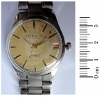 Relógio/militaria - Raro relógio automático do Exército Brasileiro da marca Elgin (Lord Elgin com 25 rubis e calendário). Relógio dos anos 50, aproximadamente, com marcação no fundo da caixa, onde se pode ver o brasão da República e outras marcações relativas ao Exército, incluindo a baixa numeração deste exemplar: 208.  O relógio se encontra em pleno funcionamento e poderá ser enviado um vídeo mostrando a máquina em movimento. Porém se a entrega for via correios não é possível garantir o funcionamento do mesmo quando do recebimento na casa do comprador. O relógio mede 3,5 cm de diâmetro, sem contar as presilhas e a coroa.