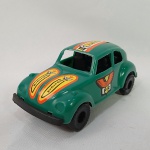 Brinquedo antigo - Volkswagen Fusca de Polícia PF - Fabricado em plástico injetado. Mede 14cm de comprimento. As rodas giram livremente.