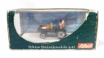 Schuco - Lindo trator com Papai Noel de Natal - Christmas 2006 Escala 1/43. Caixa original com desgastes do tempo, tem um trinco no acrílico. Linda peça de decoração natalina e coleção