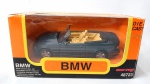 Carrinho miniatura diecast na escala 1/43 da BMW M3 1995 na escala 1/43 fabricado pela Newray. Caixa original