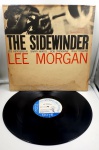 (IMPORTADO) LP Disco de Vinil - Lee Morgan - The Sidewinder. Capa com desgaste. Disco com rótulo escrito a caneta e em ótimo estado . (Jazz)