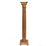 Made in Italy. Séc. XX - Base de luminária de madeira patinada, em estilo romano. 50 cm.